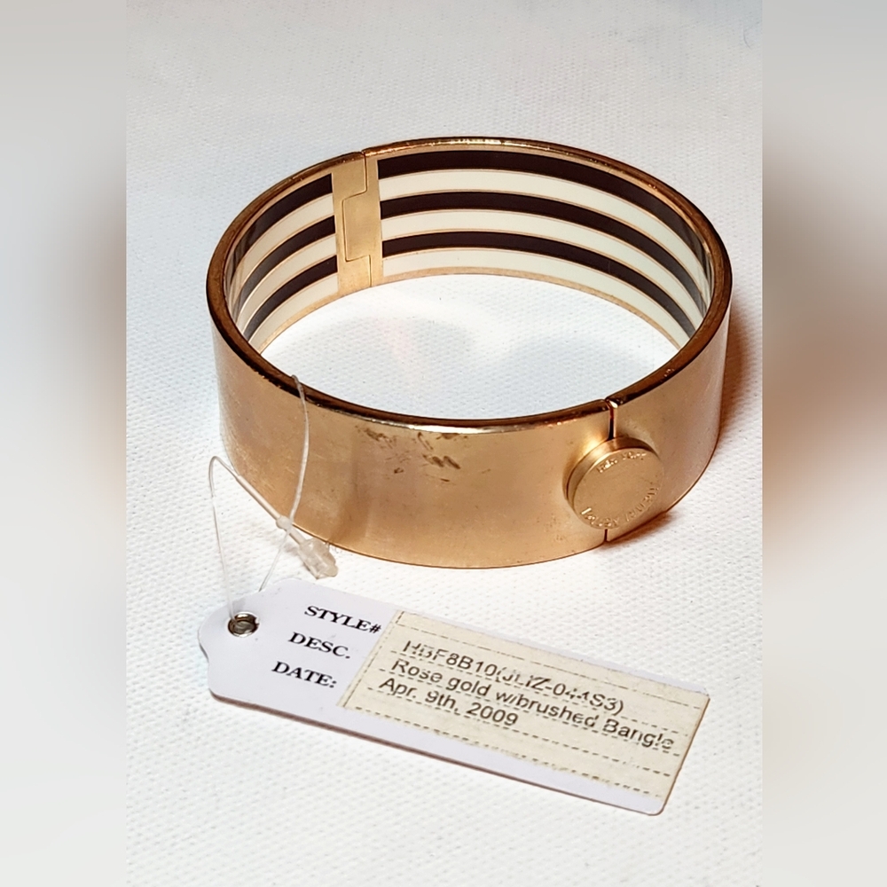 Henri bendel sample rose gold bangle - Picture 2 of 3